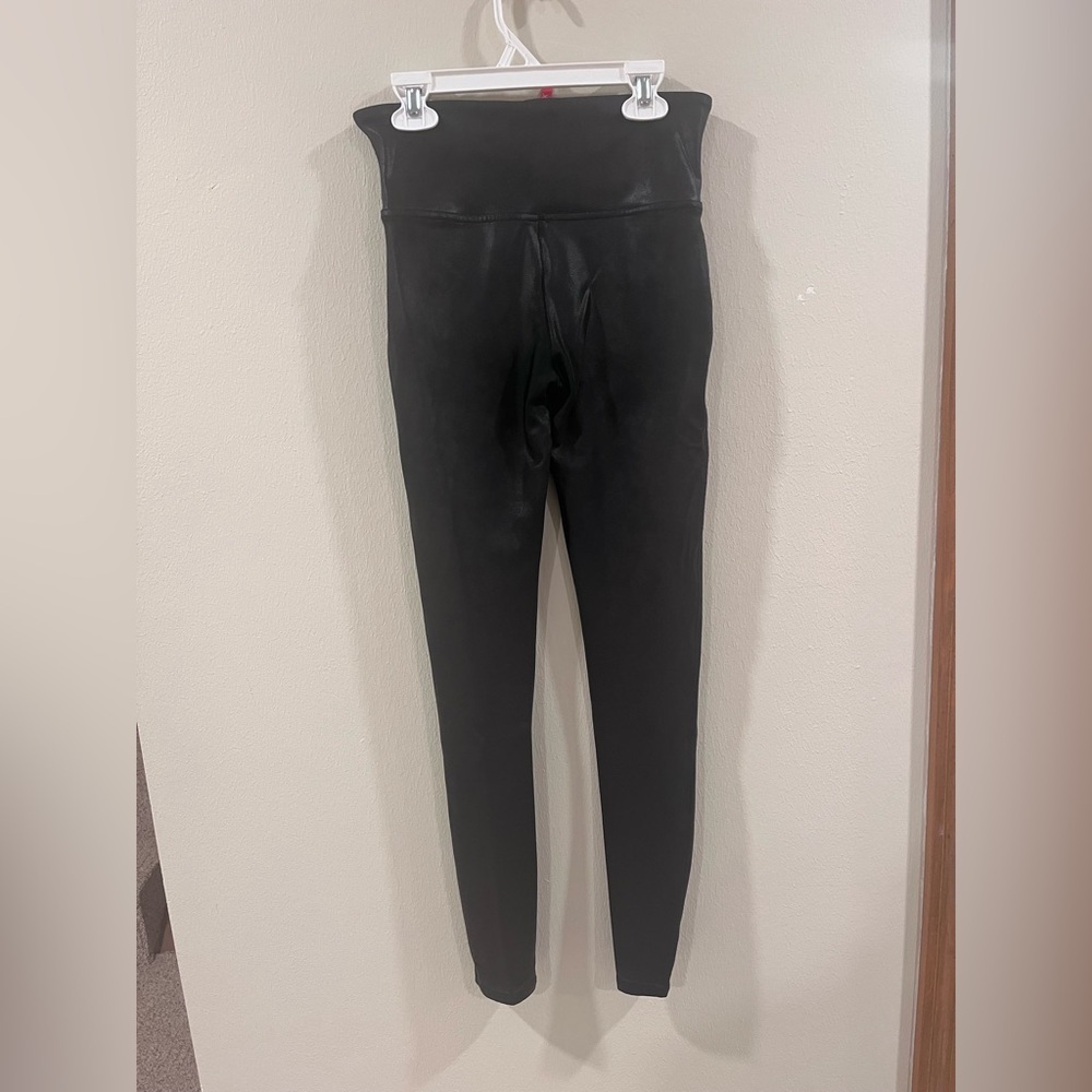 SPANX Black/Faux Leather Leggings - Size Medium - Picture 2 of 9
